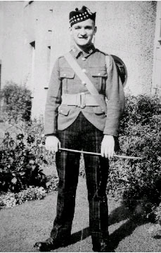 Joe Brown 1939 in Dress Uniform